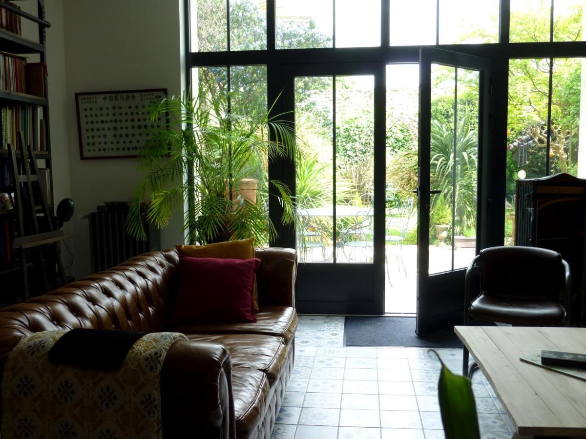 Time After Time Bed & Breakfast ปงส์ ภายนอก รูปภาพ